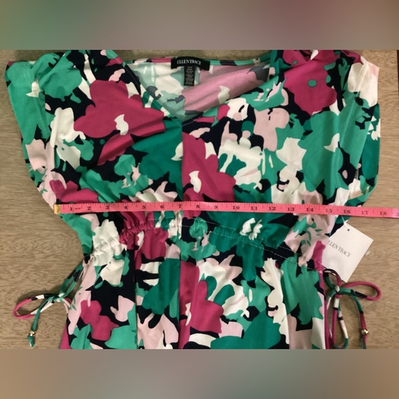 Ellen Tracy Floral Drawstring Top Size Medium NWT - Picture 10 of 11